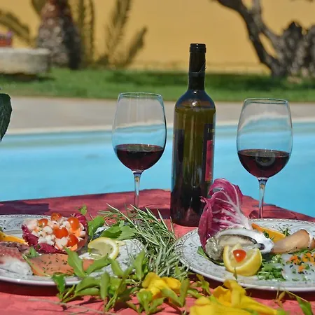 Casa Vacanze Torre Tabia Lantställe *